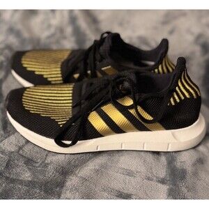 Adidas Womens Black & Gold Swift Run Running Shoes Sneakers CG4145 Size 9